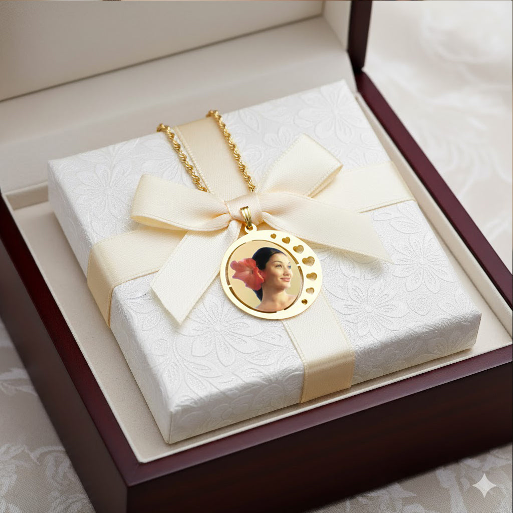 Round Picture Pendant with Hearts Punch Out - Personalized Custom Jewelry with Your Pictures | Sterling Silver