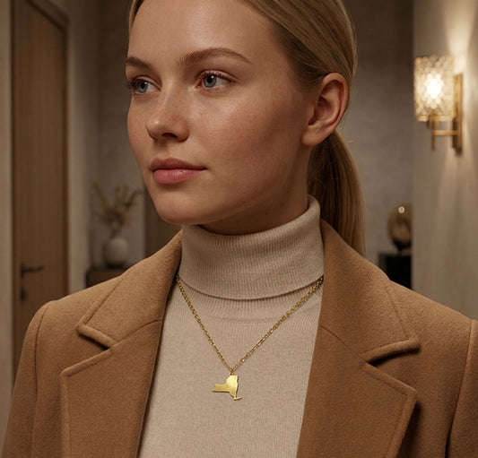 Custom State Pendant in 14K Gold and Diamond | Engravable