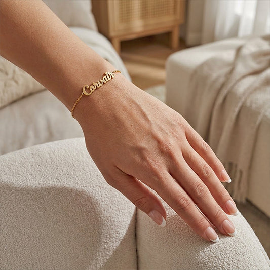 Personalized Script Nameplate Bracelet