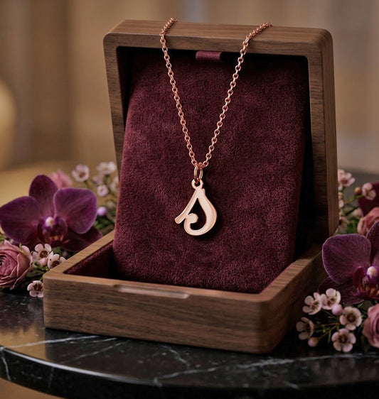 Script Text Single Letter in High Polished 14K Gold