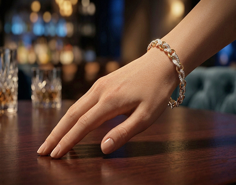 2.03 ctw. Circles and Diamond Ribbon Bracelet 18k White and Yellow Gold 2 Tone  7" inch  Twisted Link