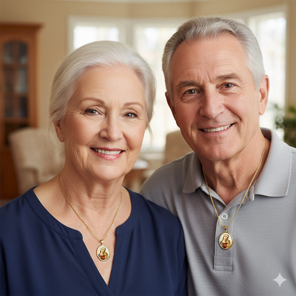 14K Gold Picture Pendant - Oval Shape with Mineral Crystal for Personalized Photo Charm