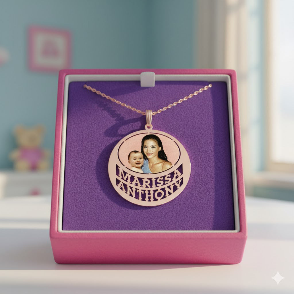 Charming 14K Gold Picture Pendant Round Pendant with Two Names Cut-out and Oval Shape Cut-out