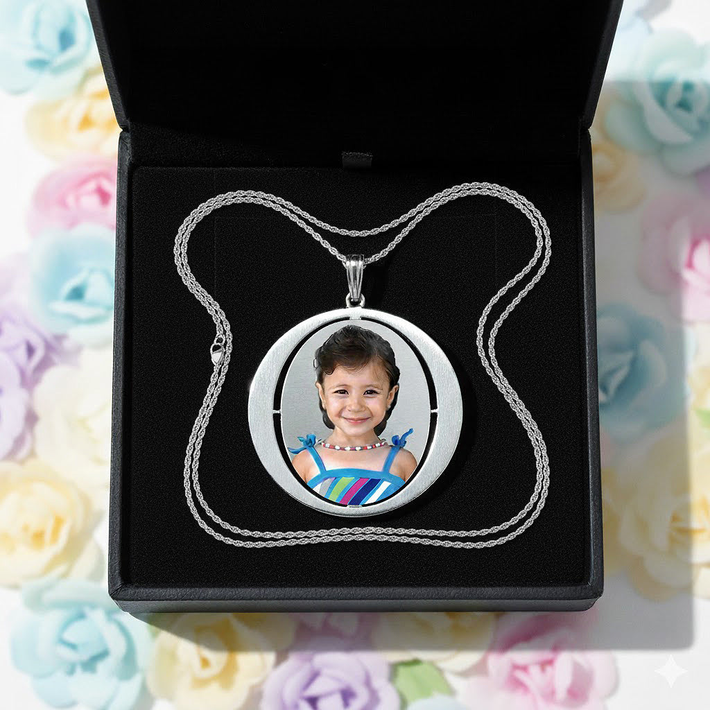Round Picture Pendant - 14K Gold Circle Shape with Oval Cut Out for Personalized Photo Charm