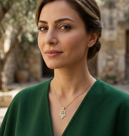 Hand of God with Star of David Pendant in Diamonds and 14K Gold