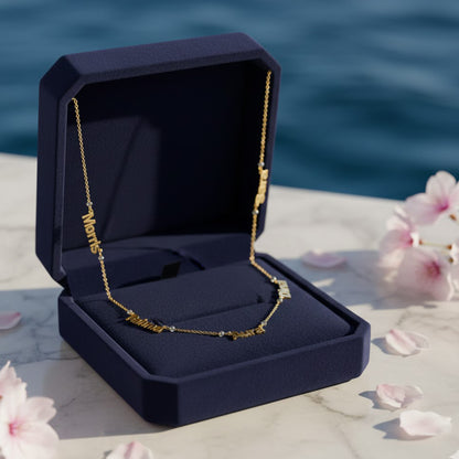Multi-Name Necklace in 14K Gold with Diamond Accents