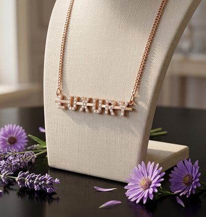 Strikethrough Name with Pave Diamonds on Curb Chain Necklace in 14K Gold
